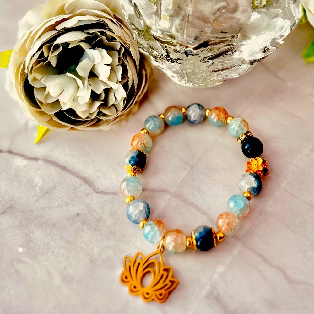 Warmth energy colored blaze beaded bracelet